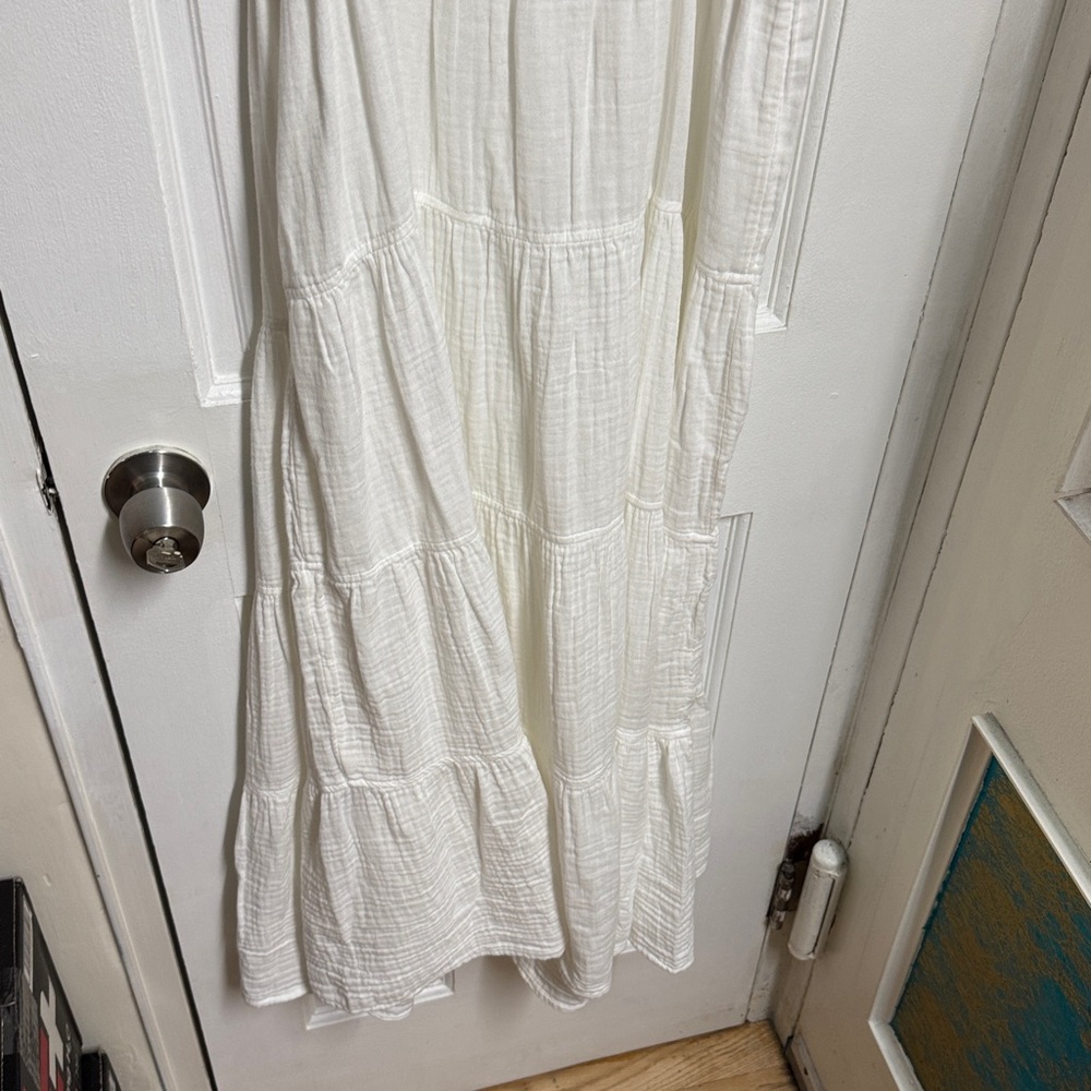 Little Moon Ivory Maxi Dress - Picture 5 of 6